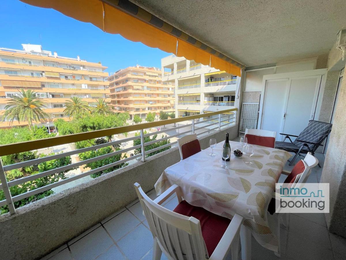 Diamant Apartment, Con Parking サロウ エクステリア 写真